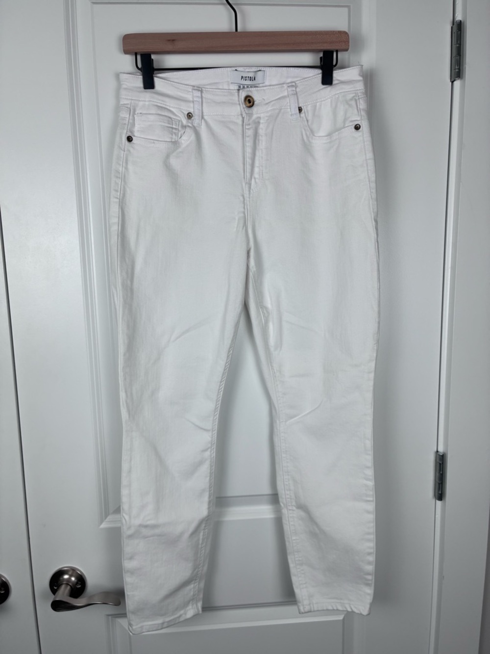 Pistola Women's White Straight-Leg Jeans Size 30